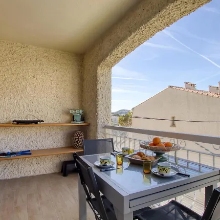 Provence Parc-8 By Interhome